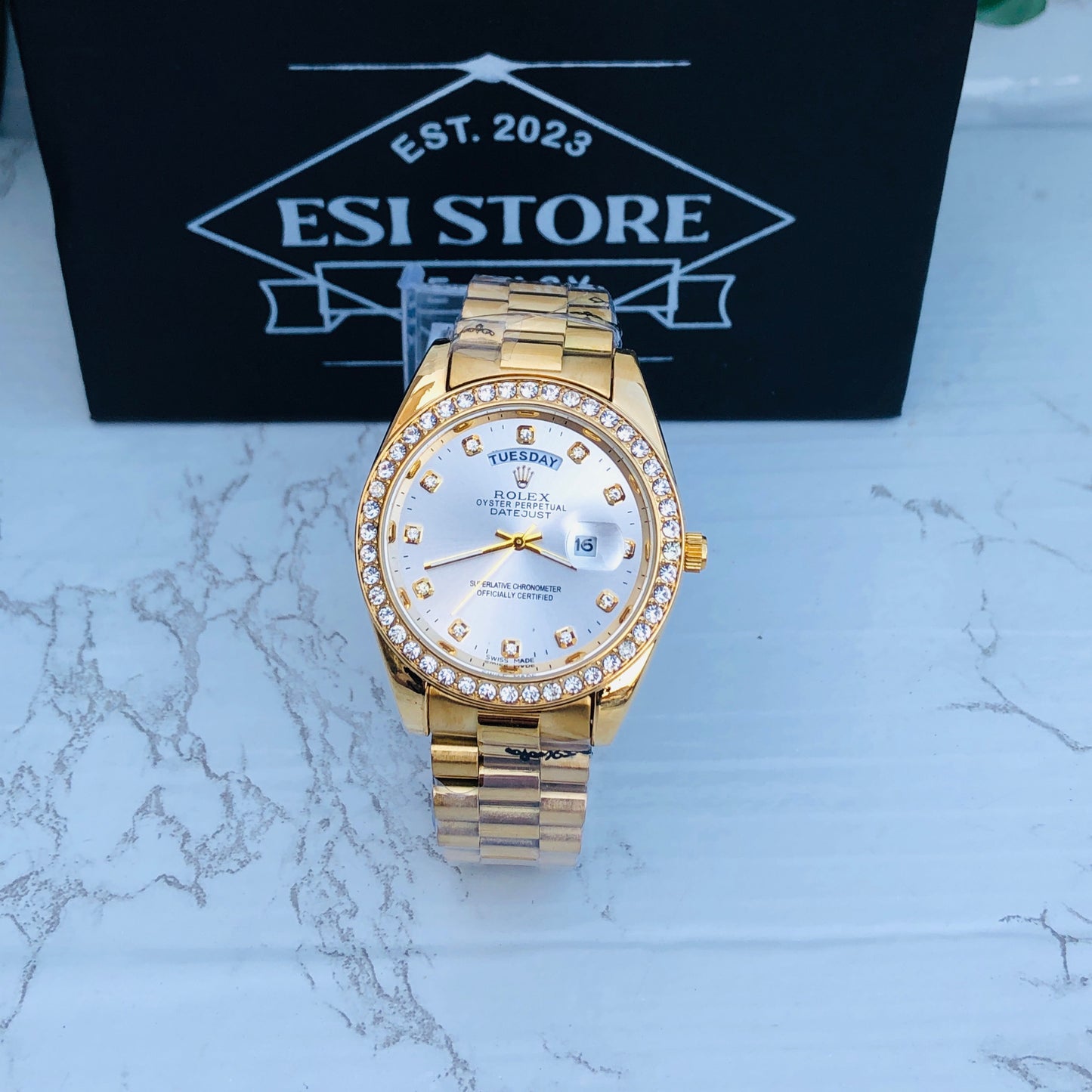 Esi Rlx Day Date Diamonds